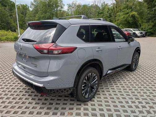 2025 Nissan Rogue Platinum