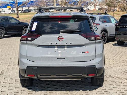 2025 Nissan Rogue Rock Creek