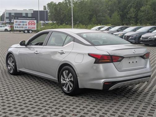 2022 Nissan Altima S FWD