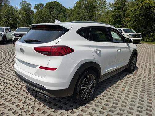 2019 Hyundai TUCSON SE
