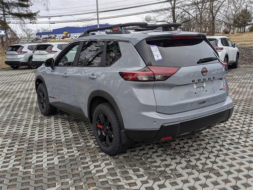 2025 Nissan Rogue Rock Creek