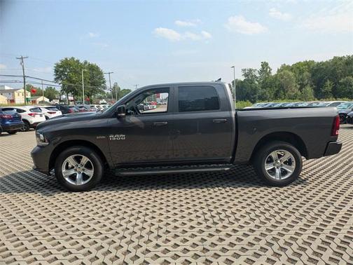 2016 RAM 1500 Sport