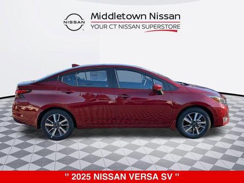 Scarlet Ember Tintcoat 2025 Nissan Versa 1.6 SV