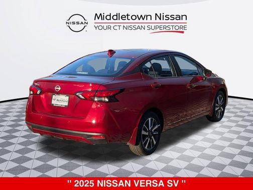 Scarlet Ember Tintcoat 2025 Nissan Versa 1.6 SV