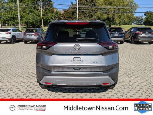 2022 Nissan Rogue SV