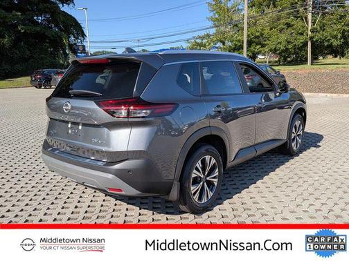 2022 Nissan Rogue SV