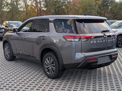 2025 Nissan Pathfinder S 4WD