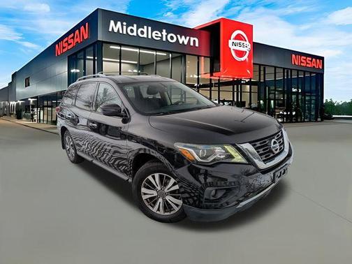 2018 Nissan Pathfinder SV
