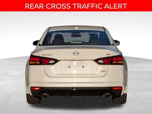 2024 Nissan Altima SR Intelligent AWD