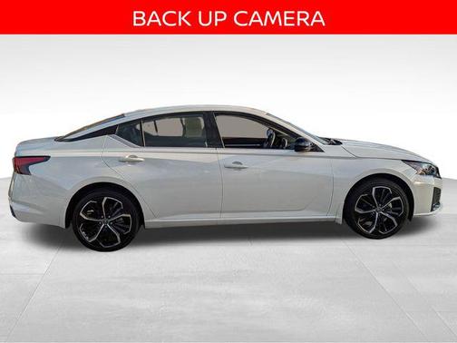 2024 Nissan Altima SR Intelligent AWD