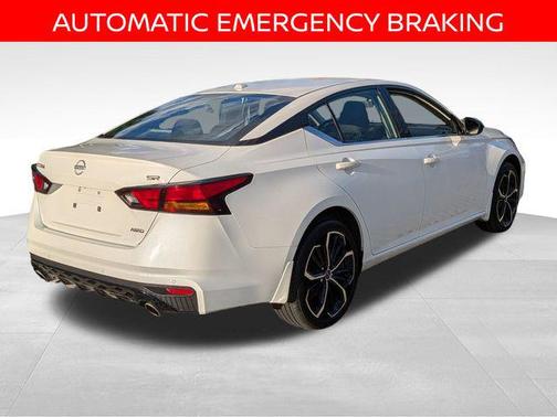 2024 Nissan Altima SR Intelligent AWD