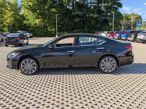 2025 Nissan Altima 2.5 SL
