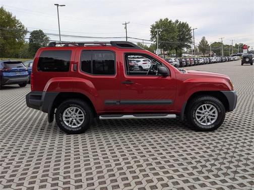 2014 Nissan Xterra S