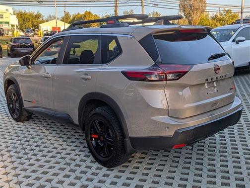 2025 Nissan Rogue Rock Creek