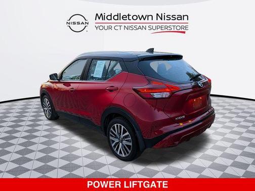 2021 Nissan Kicks SV