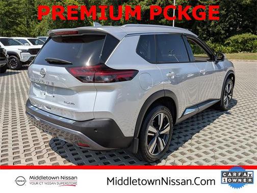 2023 Nissan Rogue SL