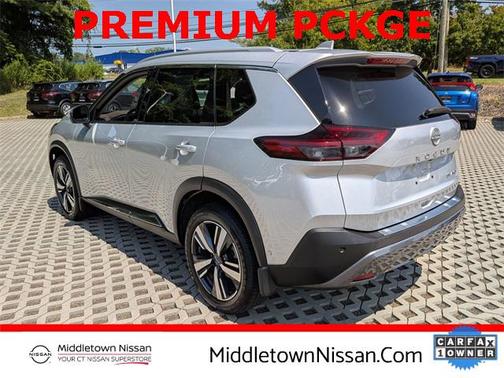 2023 Nissan Rogue SL