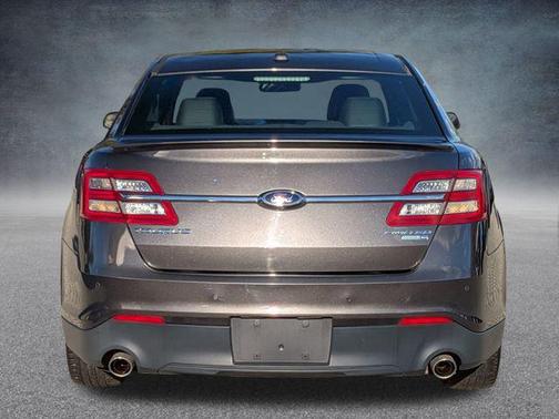 2016 Ford Taurus Limited