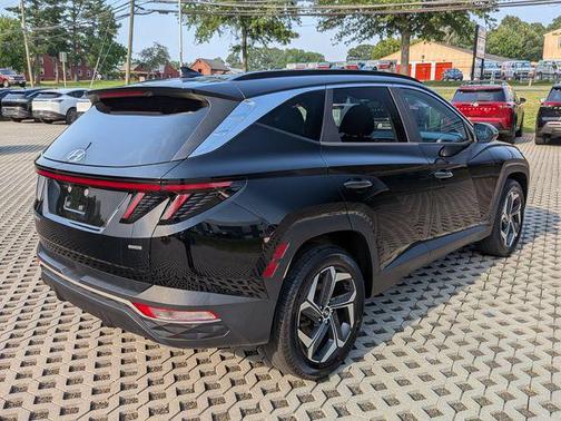 Phantom Black 2022 Hyundai TUCSON SEL