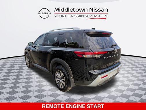 2024 Nissan Pathfinder SL 4WD