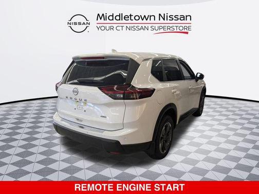 2026 Nissan Rogue SV