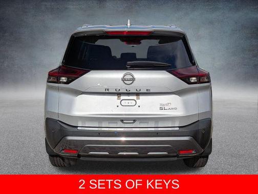2022 Nissan Rogue SL
