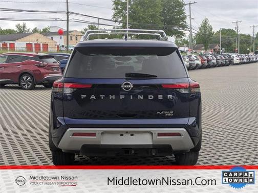2024 Nissan Pathfinder Platinum 4WD