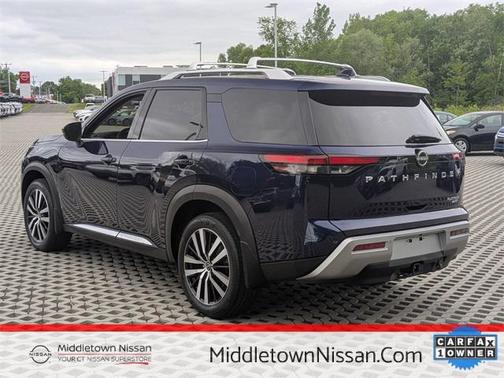 2024 Nissan Pathfinder Platinum 4WD