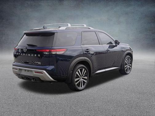 2024 Nissan Pathfinder Platinum 4WD