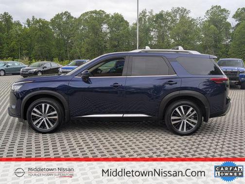2024 Nissan Pathfinder Platinum 4WD