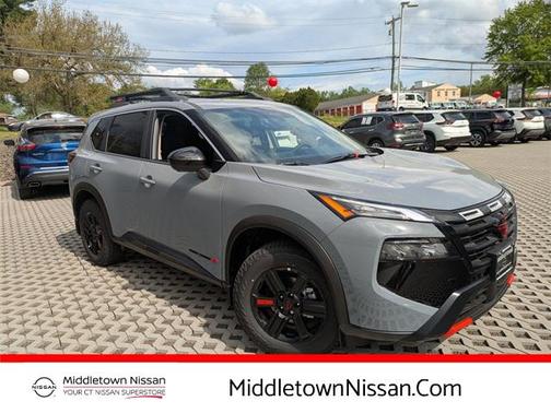 2025 Nissan Rogue Rock Creek