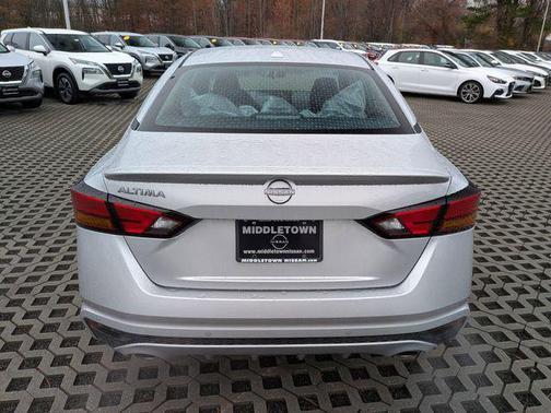 2025 Nissan Altima 2.5 SV