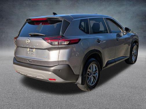 2022 Nissan Rogue S