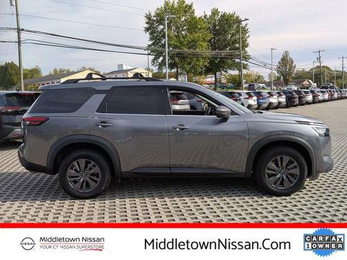 2023 Nissan Pathfinder SV 4WD