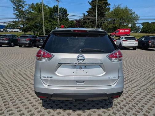 2016 Nissan Rogue SL