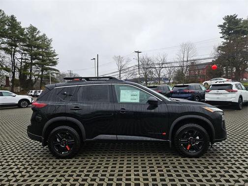 2025 Nissan Rogue Rock Creek