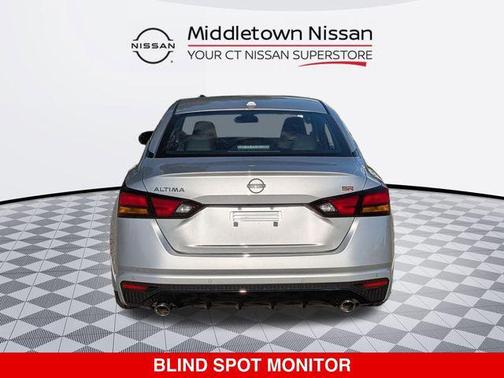 2025 Nissan Altima SR FWD