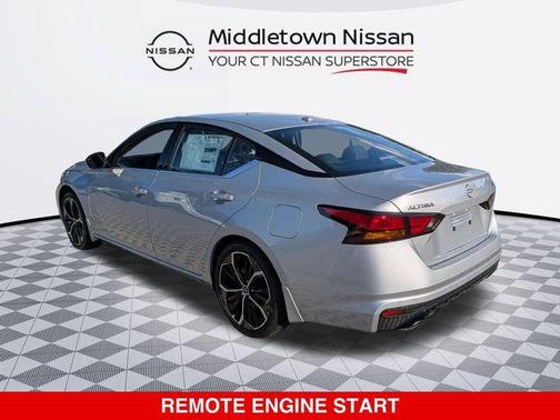 2025 Nissan Altima SR FWD