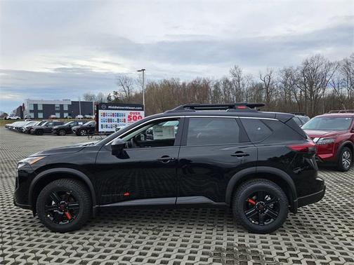 2025 Nissan Rogue Rock Creek