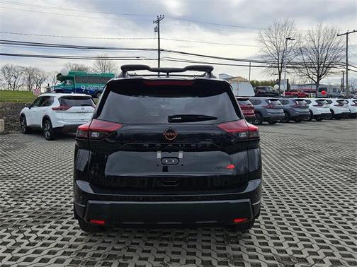 2025 Nissan Rogue Rock Creek