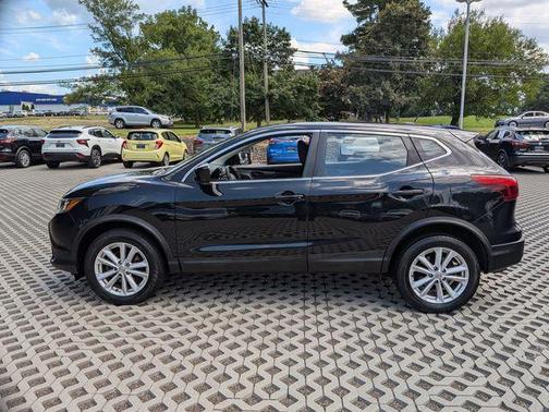 2018 Nissan Rogue Sport S