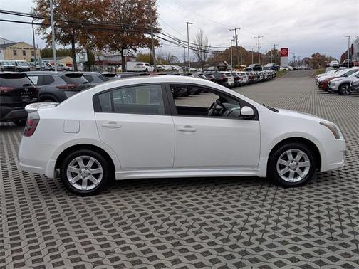 2011 Nissan Sentra 2.0 SR
