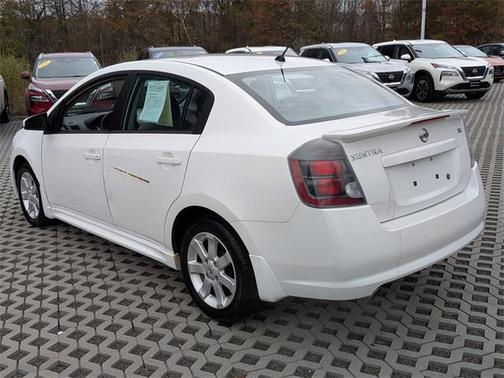 2011 Nissan Sentra 2.0 SR