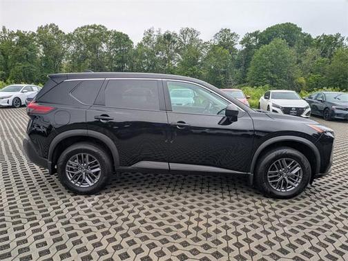 2022 Nissan Rogue S