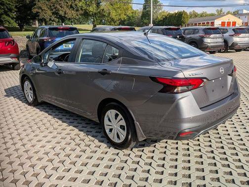 2024 Nissan Versa 1.6 S