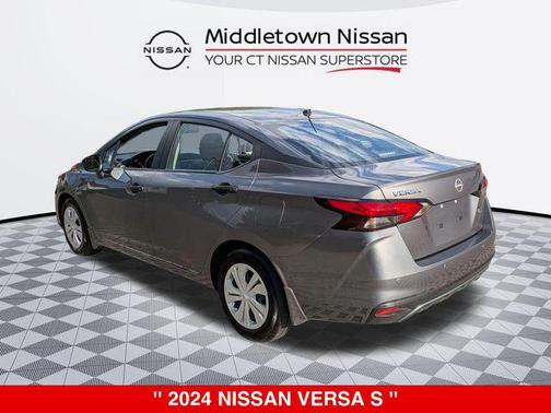 2024 Nissan Versa 1.6 S