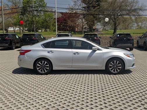 2017 Nissan Altima 2.5 SV