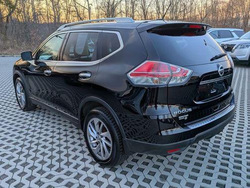 2015 Nissan Rogue SL