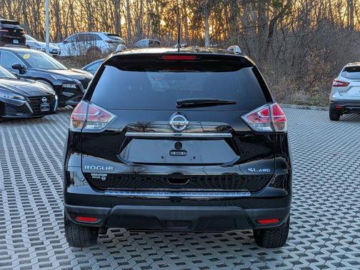 2015 Nissan Rogue SL