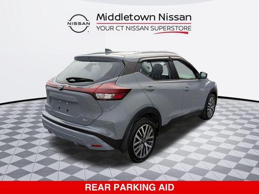 2023 Nissan Kicks SV